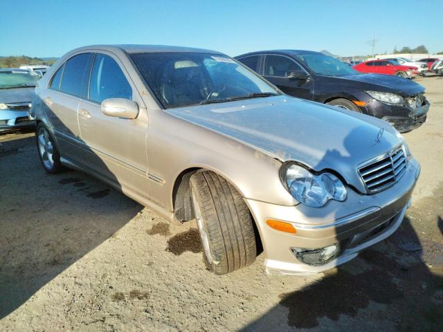 WDBRF40J85F677998 - 2005 MERCEDES-BENZ C 230K SPORT SEDAN BEIGE photo 4