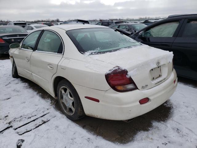 1G3GS64CX24180910 - 2002 OLDSMOBILE AURORA 4.0 WHITE photo 2