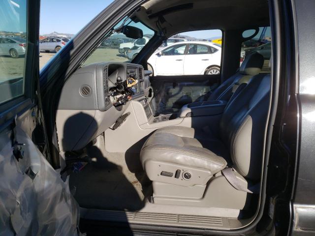 3GNGK26U14G177535 - 2004 CHEVROLET SUBURBAN K2500 GRAY photo 7