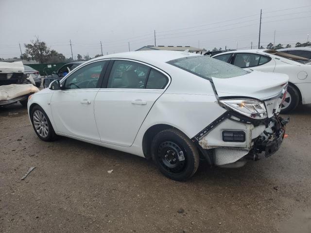 W04GR5EC7B1007247 - 2011 BUICK REGAL CXL WHITE photo 2