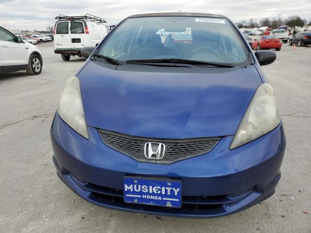 JHMGE88209S049283 - 2009 HONDA FIT BLUE photo 5