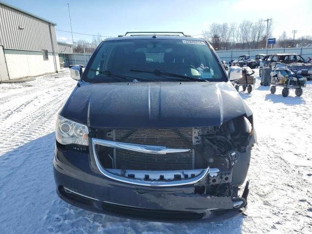 2A4RR6DG9BR697730 - 2011 CHRYSLER TOWN & COU LIMITED BLUE photo 5