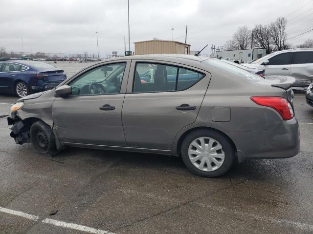 3N1CN7AP9GL827126 - 2016 NISSAN VERSA S GRAY photo 2