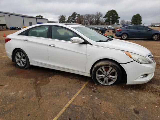 5NPEC4AC6DH732655 - 2013 HYUNDAI SONATA SE WHITE photo 4