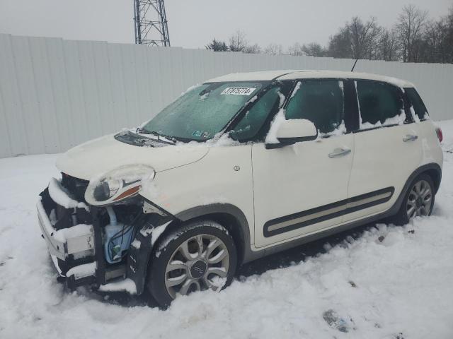 2014 FIAT 500L TREKKING, 