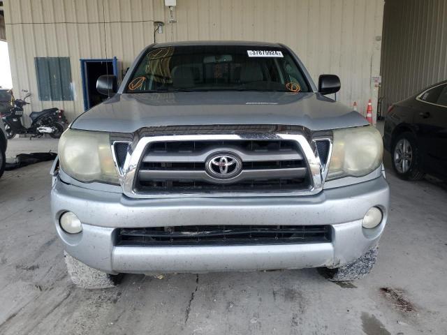 3TMJU4GN6AM093087 - 2010 TOYOTA TACOMA DOUBLE CAB PRERUNNER SILVER photo 5