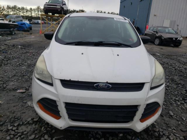 1FMCU0F73EUA81223 - 2014 FORD ESCAPE S WHITE photo 5