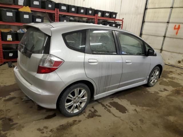 JHMGE8G55BC003086 - 2011 HONDA FIT SPORT SILVER photo 3