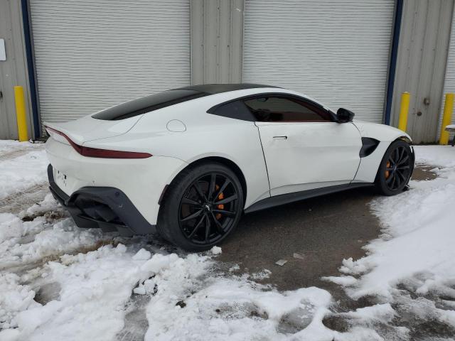 SCFSMGAW7KGN02654 - 2019 ASTON MARTIN VANTAGE WHITE photo 3