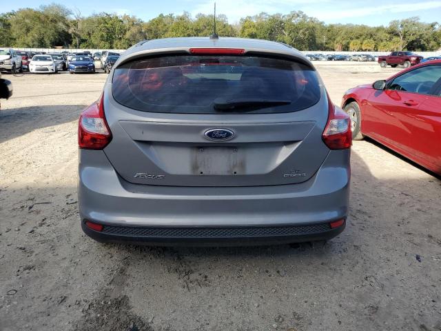 1FADP3K21DL211974 - 2013 FORD FOCUS SE GRAY photo 6