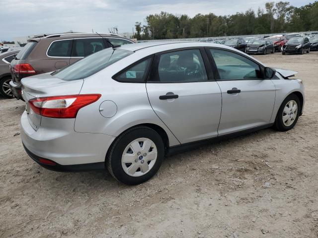 1FADP3E2XDL187346 - 2013 FORD FOCUS S SILVER photo 3