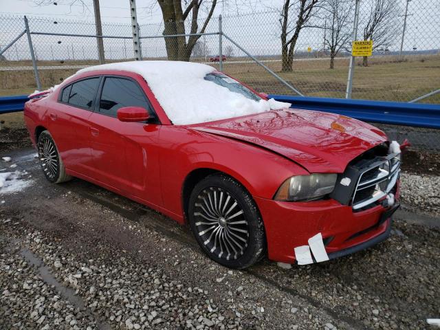 2B3CL3CG5BH500430 - 2011 DODGE CHARGER RED photo 4