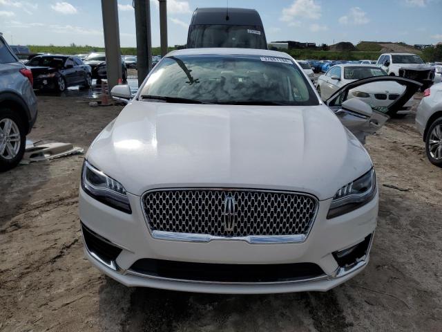 3LN6L5C91KR621450 - 2019 LINCOLN MKZ RESERVE I WHITE photo 5