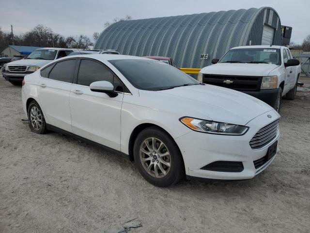 3FA6P0G79FR251056 - 2015 FORD FUSION S WHITE photo 4