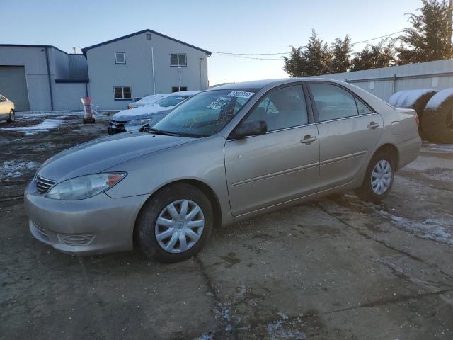 4T1BE32K15U401451 - 2005 TOYOTA CAMRY LE TAN photo 1