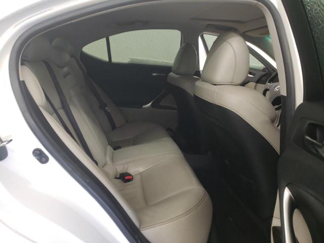 JTHBK262495102827 - 2009 LEXUS IS 250 WHITE photo 10