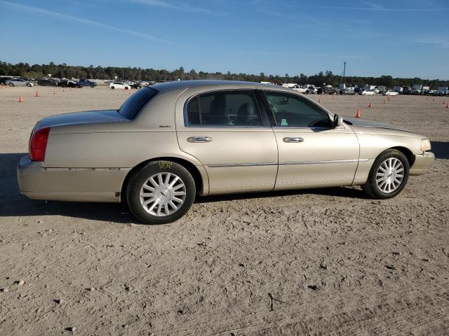 1LNHM81W04Y650717 - 2004 LINCOLN TOWN CAR EXECUTIVE GOLD photo 3