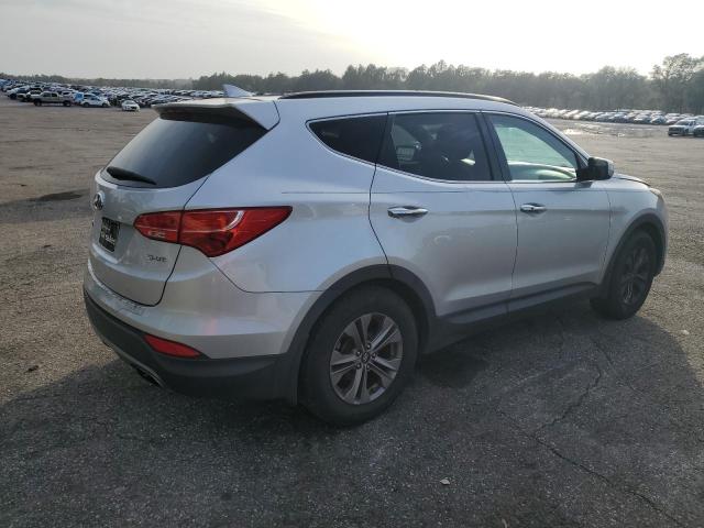 5XYZU3LB0GG341638 - 2016 HYUNDAI SANTA FE S SILVER photo 3