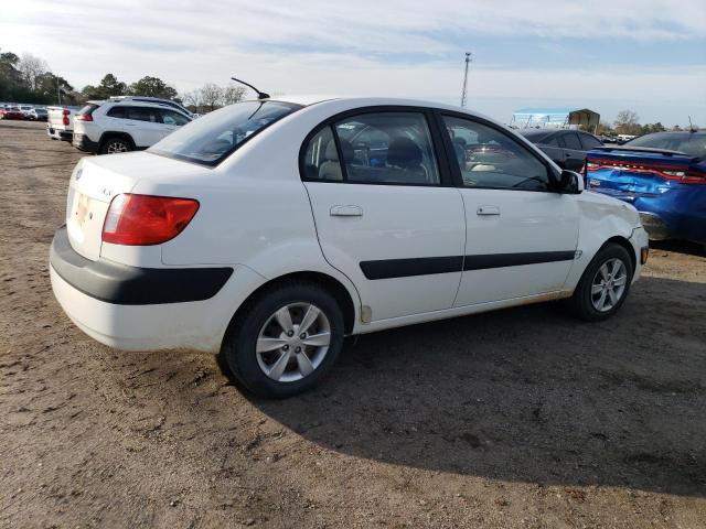 KNADE123686317822 - 2008 KIA RIO BASE WHITE photo 3