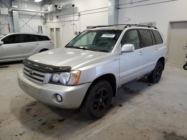 2003 TOYOTA HIGHLANDER LIMITED, 