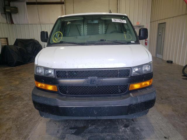 1GCWGAFP5L1163712 - 2020 CHEVROLET EXPRESS G2 WHITE photo 5