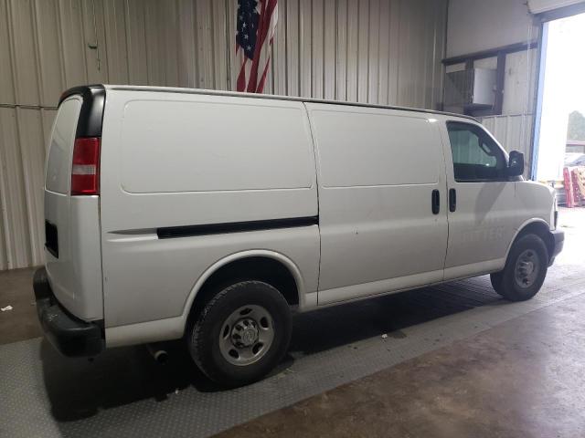 1GCWGAFP9L1161848 - 2020 CHEVROLET EXPRESS G2 WHITE photo 3