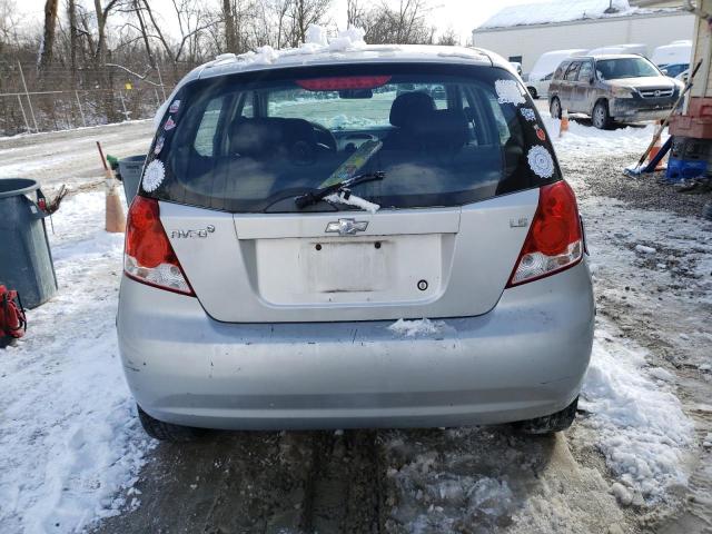 KL1TD66647B744397 - 2007 CHEVROLET AVEO BASE SILVER photo 6