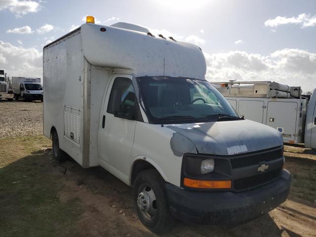 1GBJG31U761232783 - 2006 CHEVROLET G3100 WHITE photo 4