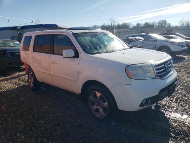 5FNYF3H53CB001443 - 2012 HONDA PILOT EXL WHITE photo 4