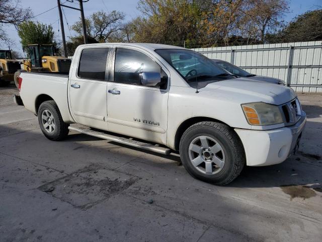 1N6BA07A97N226438 - 2007 NISSAN TITAN XE WHITE photo 4