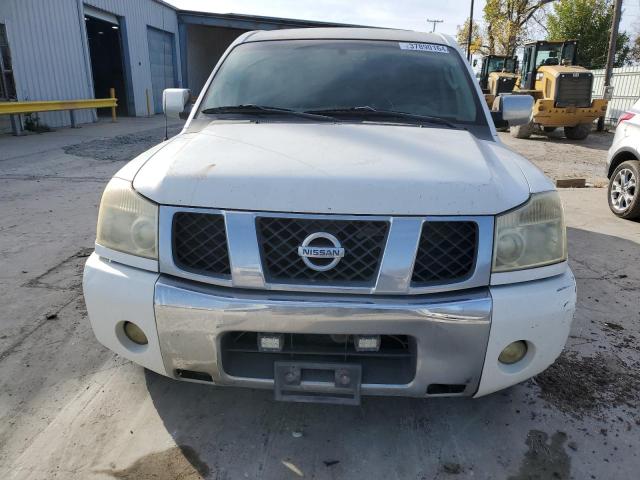 1N6BA07A97N226438 - 2007 NISSAN TITAN XE WHITE photo 5