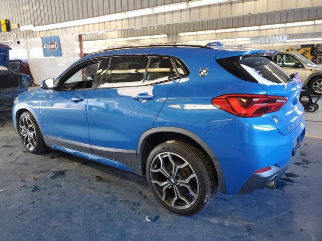 WBXYJ1C04L5N89162 - 2020 BMW X2 XDRIVE28I BLUE photo 2