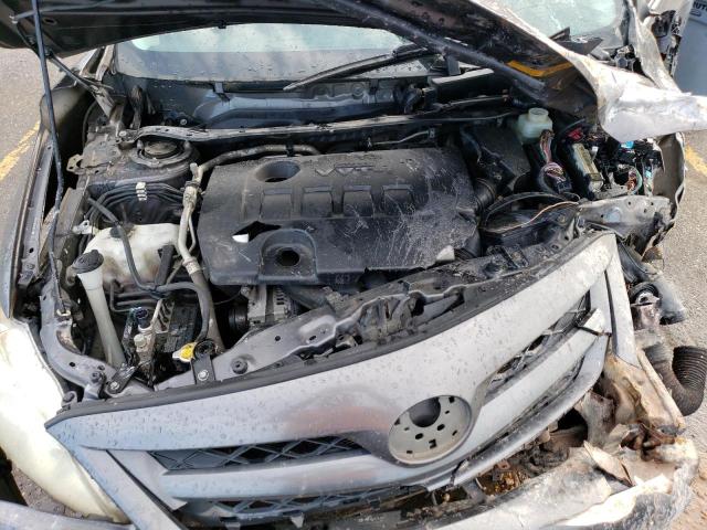 JTDBU4EE4BJ104366 - 2011 TOYOTA COROLLA BASE 灰色 照片 11