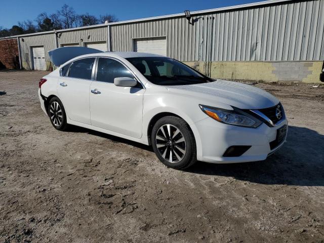 1N4AL3AP4JC237654 - 2018 NISSAN ALTIMA 2.5 WHITE photo 4