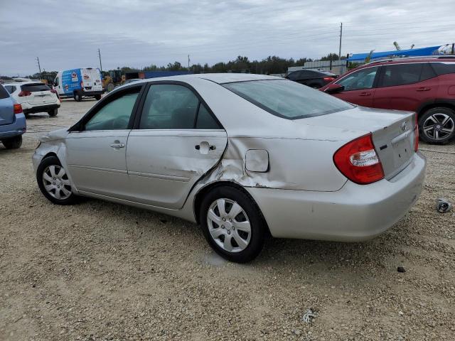 4T1BE32K44U850430 - 2004 TOYOTA CAMRY LE SILVER photo 2