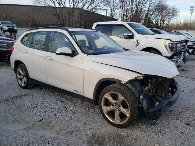 WBAVM5C54DVV90224 - 2013 BMW X1 XDRIVE35I WHITE photo 4