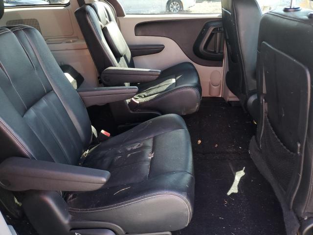 2C4RC1BG2FR718016 - 2015 CHRYSLER TOWN & COU TOURING თეთრი ფოტო 11