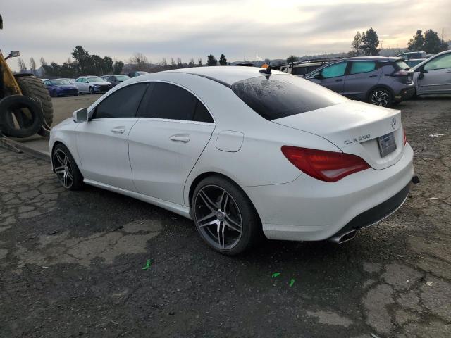 WDDSJ4EB5EN065210 - 2014 MERCEDES-BENZ CLA 250 WHITE photo 3