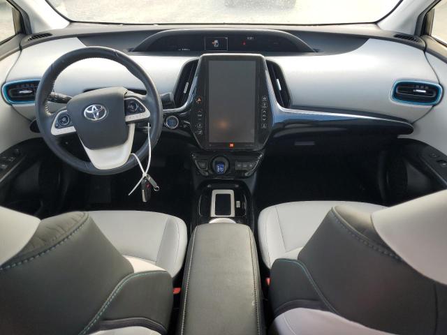 JTDKARFP2H3026737 - 2017 TOYOTA PRIUS PRIM 银色 照片 8