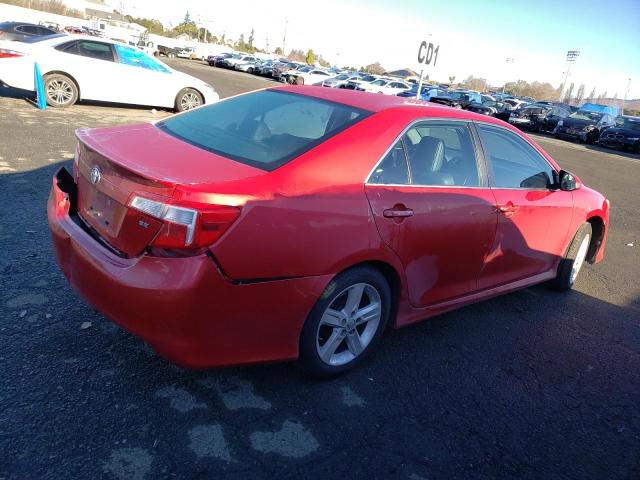 4T1BF1FKXDU697483 - 2013 TOYOTA CAMRY L RED photo 3