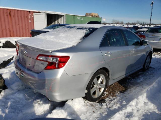 4T1BF1FK6CU140021 - 2012 TOYOTA CAMRY BASE SILVER photo 3