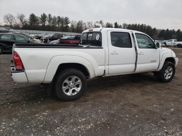 5TEMU52N36Z245430 - 2006 TOYOTA TACOMA DOUBLE CAB LONG BED WHITE photo 3