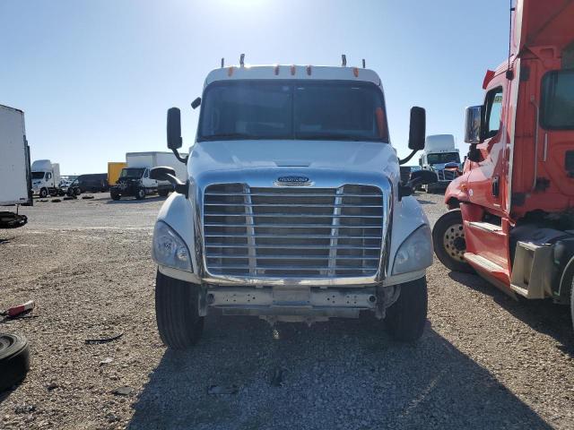 3AKJGEBG6ESFY7513 - 2014 FREIGHTLINER CASCADIA 1 WHITE photo 9