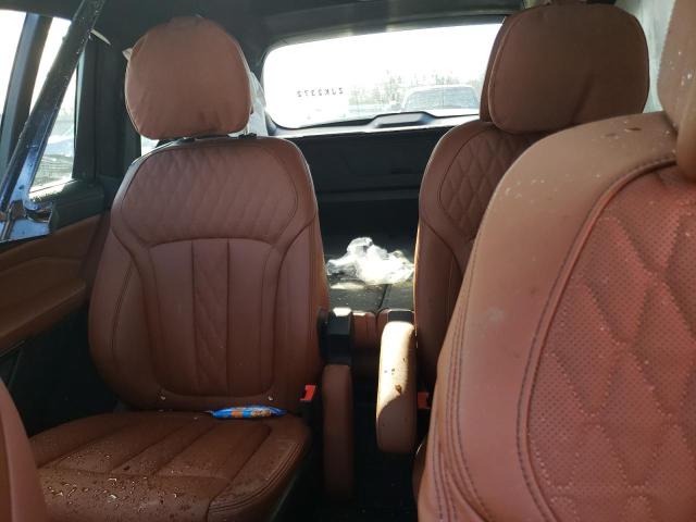 5UX33EM00P9P98791 - 2023 BMW X7 M60I BLACK photo 10