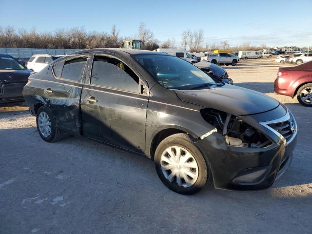 3N1CN7AP0KL822938 - 2019 NISSAN VERSA S BLACK photo 4