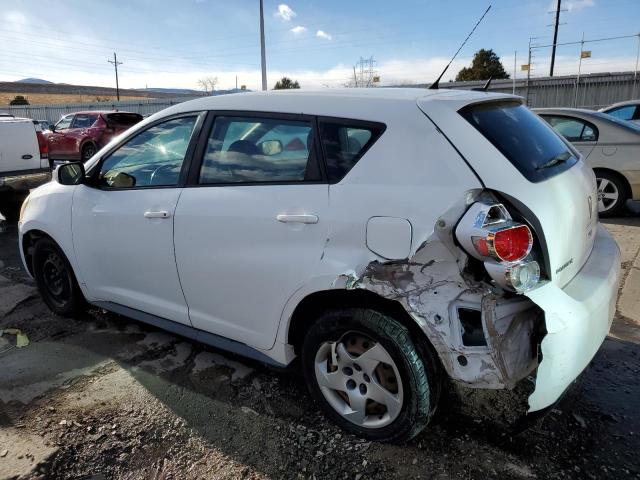 5Y2SP6E88AZ400519 - 2010 PONTIAC VIBE WHITE photo 2