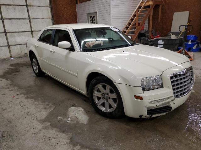 2C3LA43RX6H514359 - 2006 CHRYSLER 300 WHITE photo 4