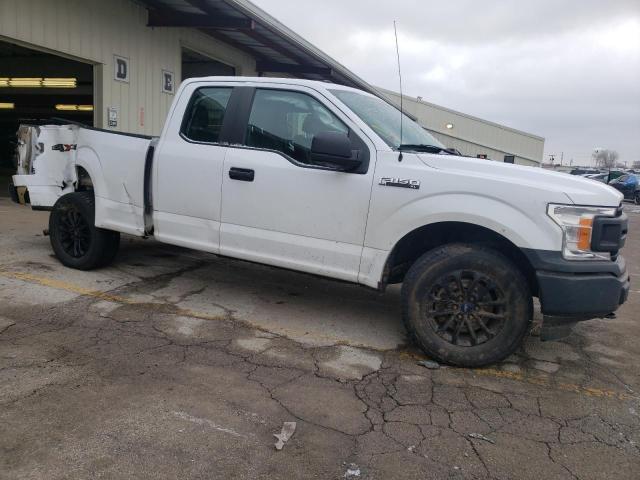 1FTEX1EB0JKE64395 - 2018 FORD F150 SUPER CAB WHITE photo 4