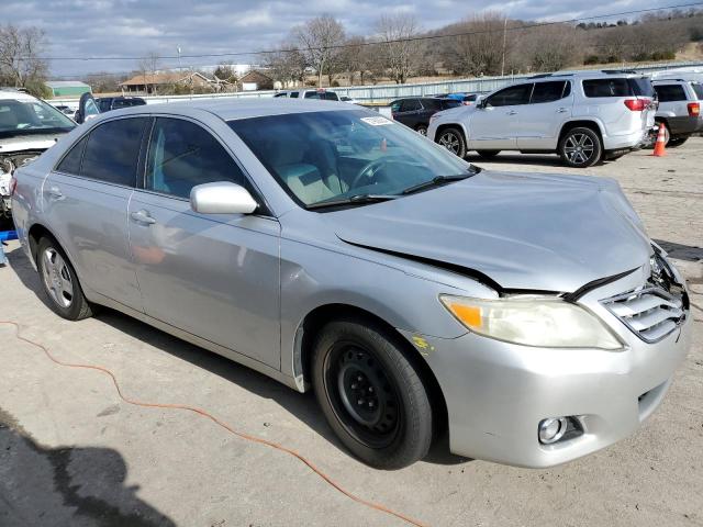 4T1BF3EK2AU004933 - 2010 TOYOTA CAMRY BASE SILVER photo 4