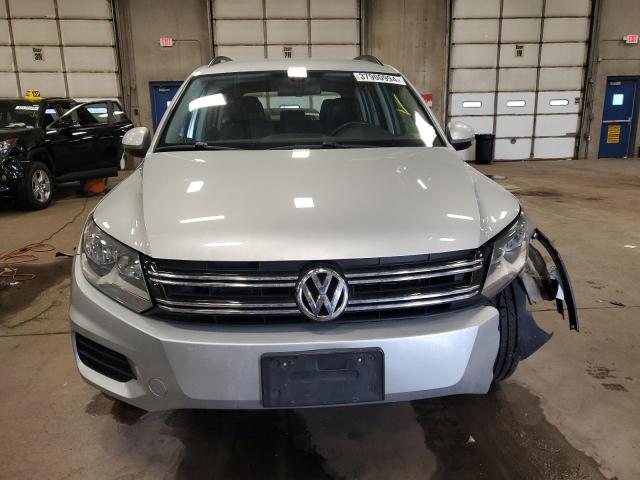 WVGBV7AX9GW013475 - 2016 VOLKSWAGEN TIGUAN S SILVER photo 5